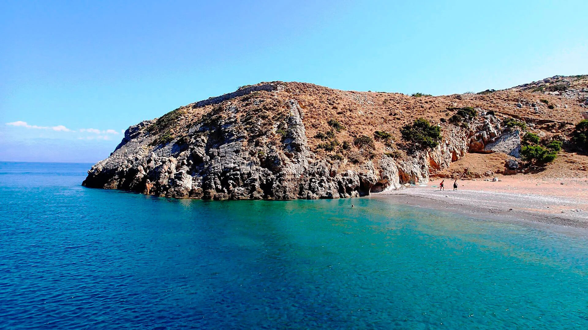 Menies Beach - Hironisia Caves